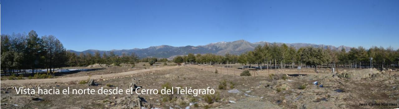 Casa Rural El Trepador Azul Futbolín Barbacoa 8 personas Becerril de la Sierra Exterior foto